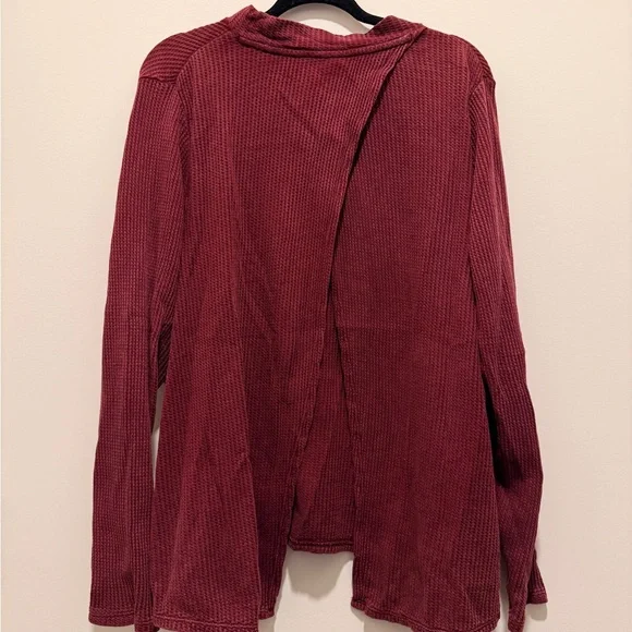 Wonderly Burgundy Waffle Knit Sweatshirt - Picture 3 of 3